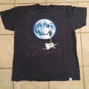 Imaginary Foundation Men’s XL smiling moon t-shirt